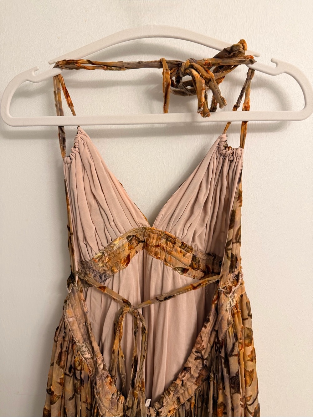 NWT $198 Free People Beige & Brown Leaves Low Back Tiered Halterdress - Picture 6 of 9